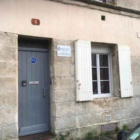 Апартаменты L'ete De Melusine Ньор